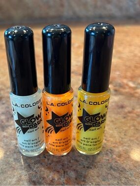 L.A. Colors Glow in the Dark Nail Art Trio - Yellow, Orange, White